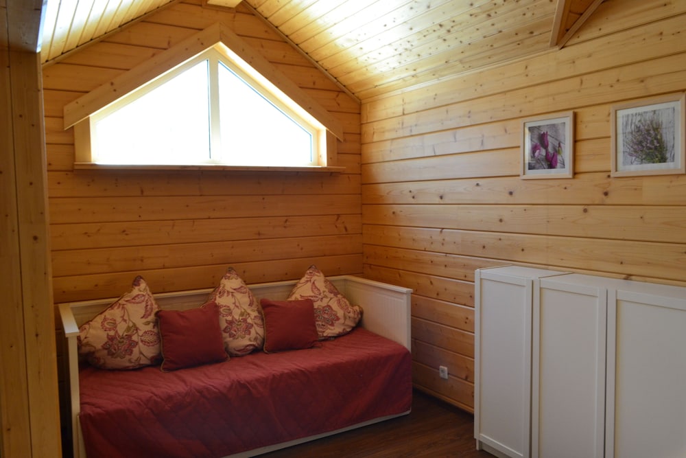 Superior Cottage, Kitchen, Garden Area photo 3