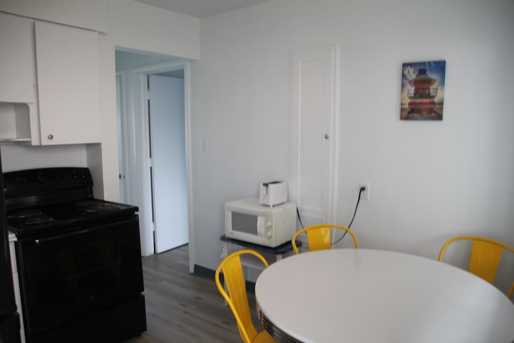 Classic Apartment, 1 Bedroom, Courtyard Area photo 3