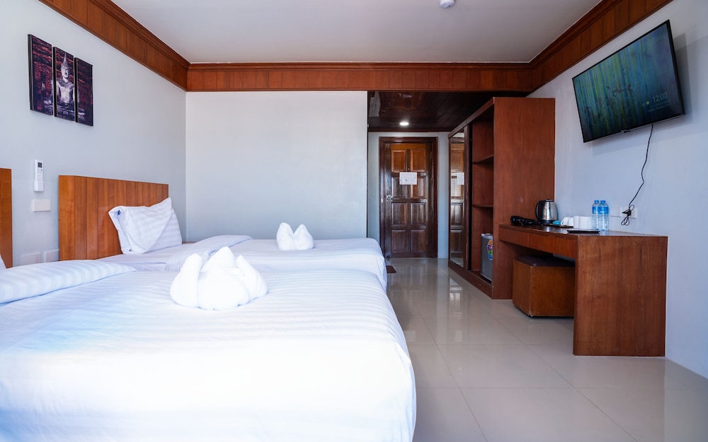 Superior Twin Room - Photo 11