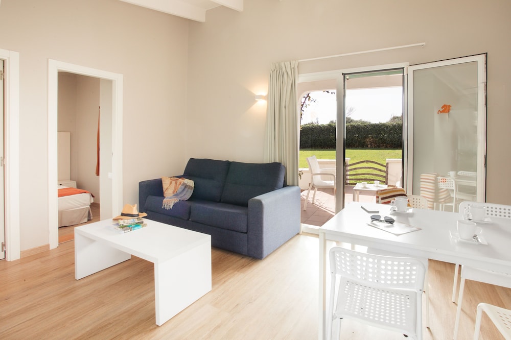 Apartamento Premium (2 Adultos y 3 Niños, Parque Acuático)