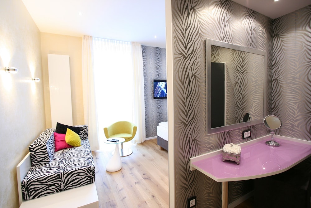 Cuddle Room - Photo 10
