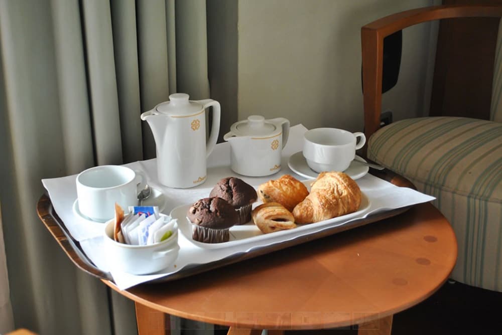 Double or Twin Room, Sea View - Photo 2