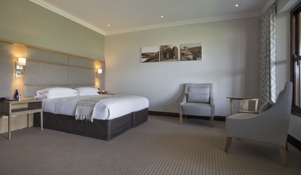 Signature Room, 1 Bedroom, Patio, Mountain View