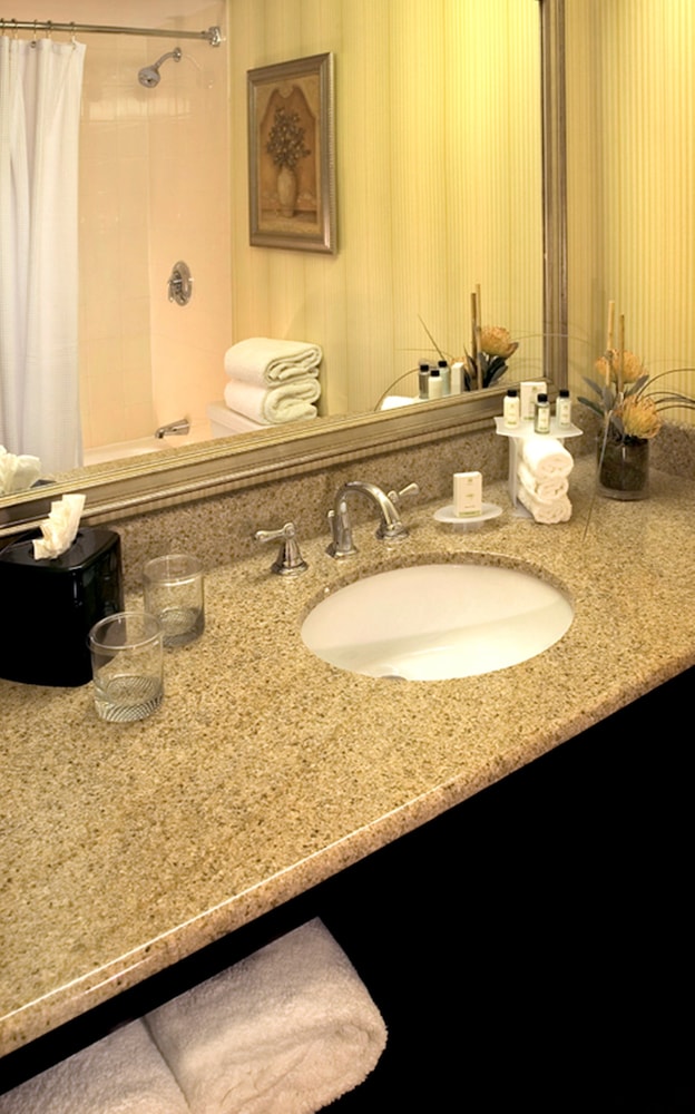 Suite, Non Smoking - Photo 7