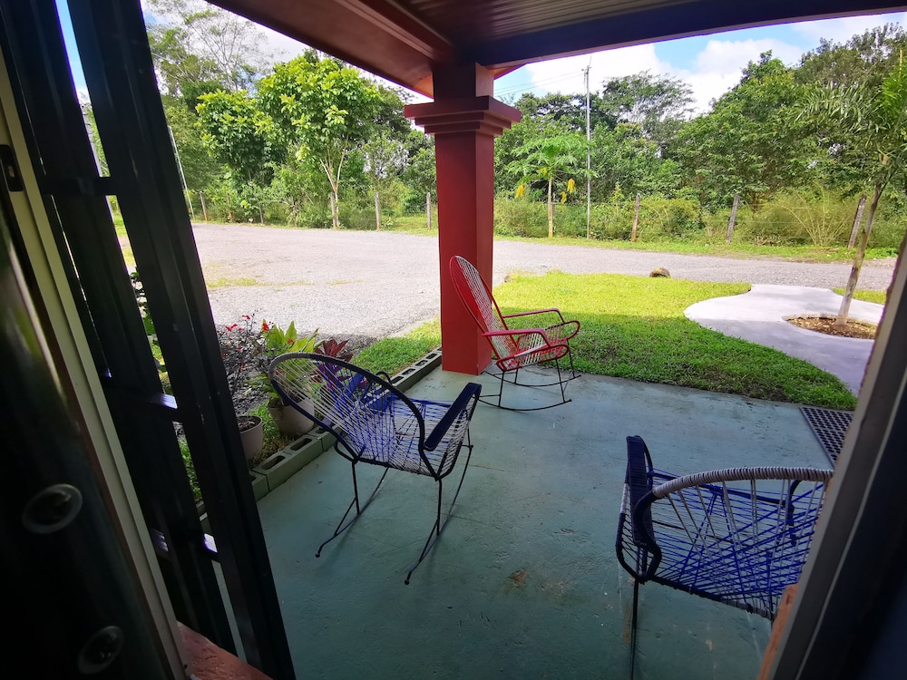 Standard Room, 1 Bedroom, Garden View photo 2