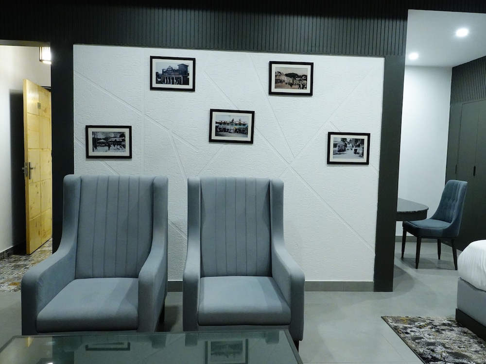 Junior Suite with Mountain View and Private balcony photo 2