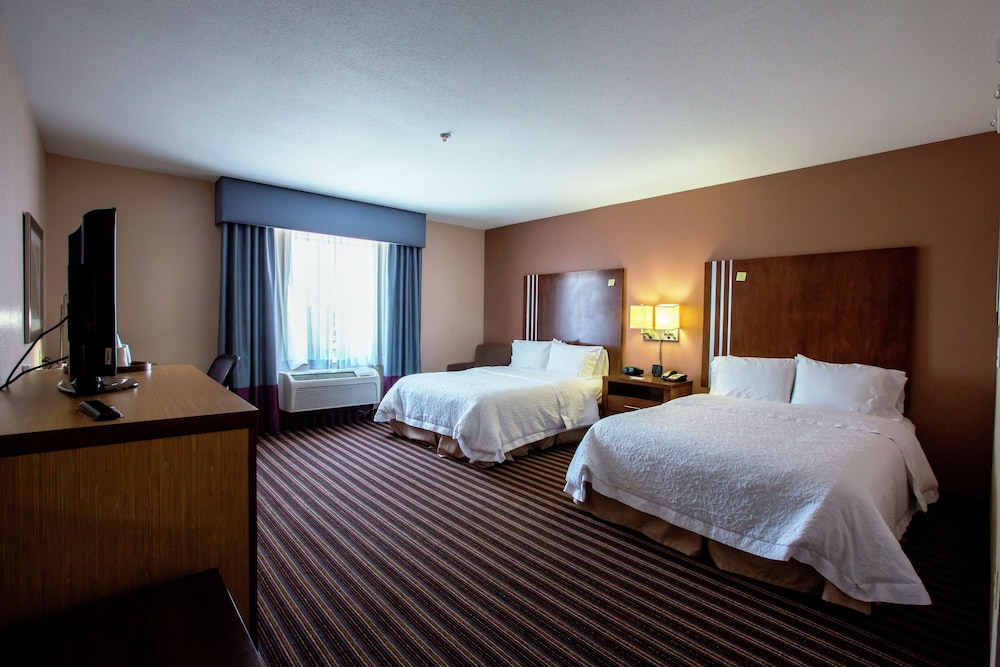 Suite, Two Queen Beds, Accessible - Photo 3