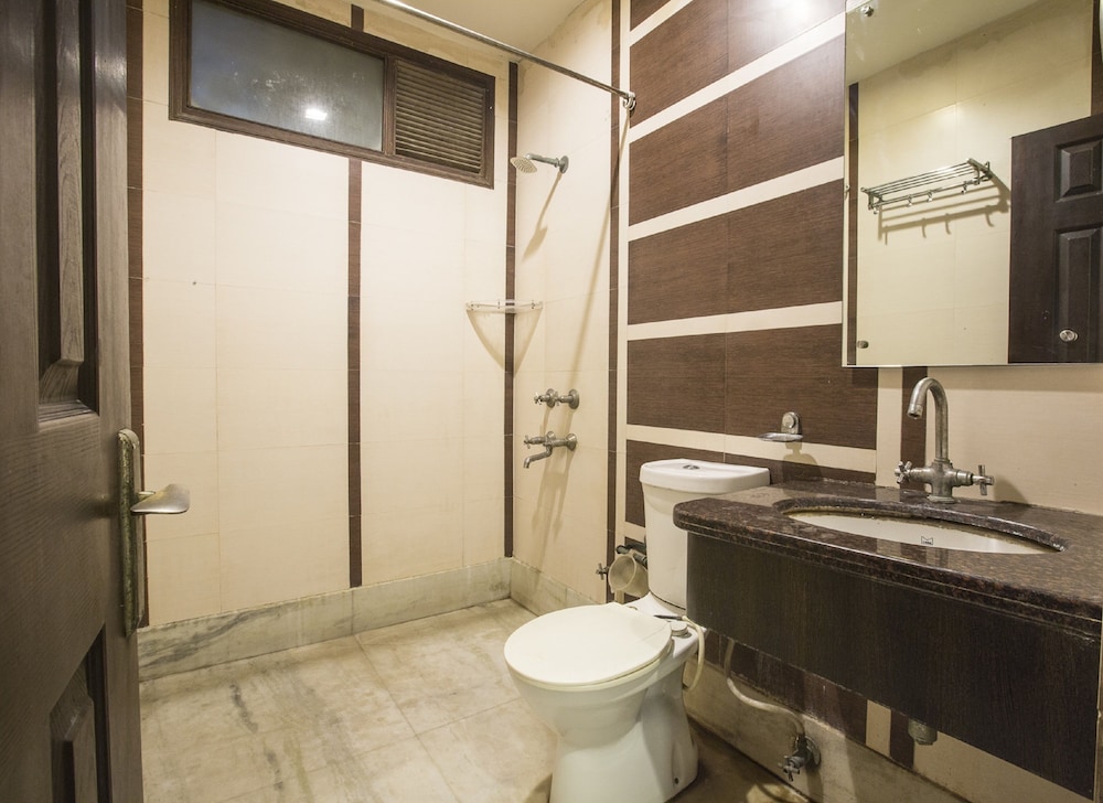 Comfort Room photo 2