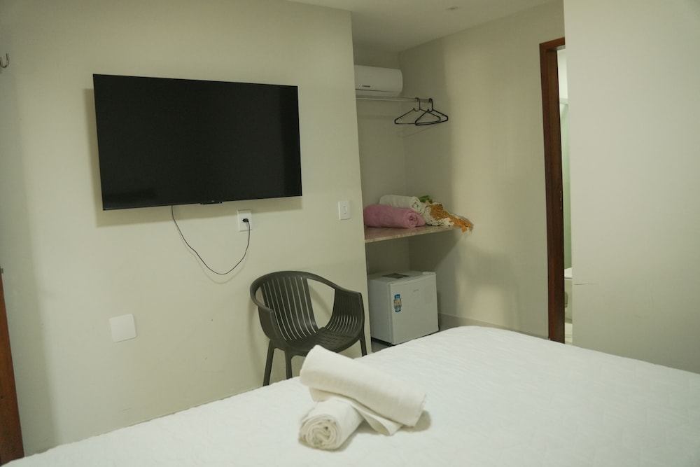 Premium Chalet, 1 King Bed, Non Smoking photo 2