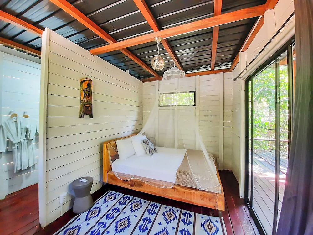 Deluxe Cabin