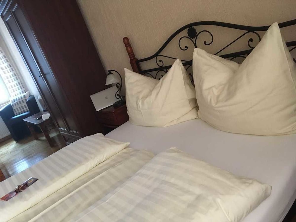 Classic Double Room - Photo 1