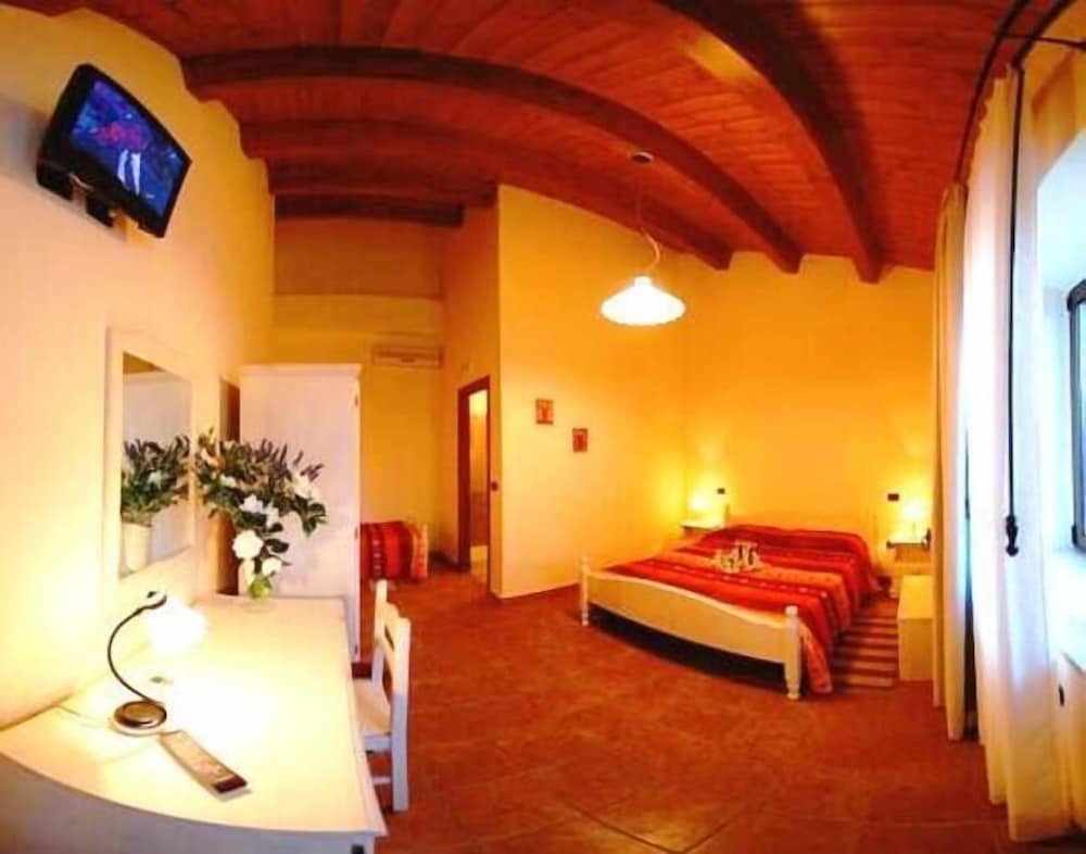 Comfort Triple Room, Patio, Garden View photo 1