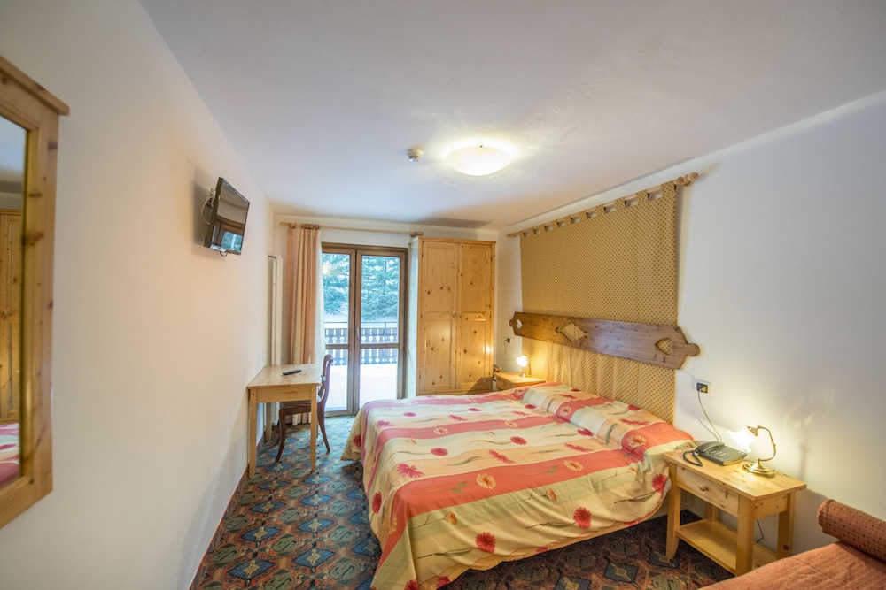 Family Triple Room