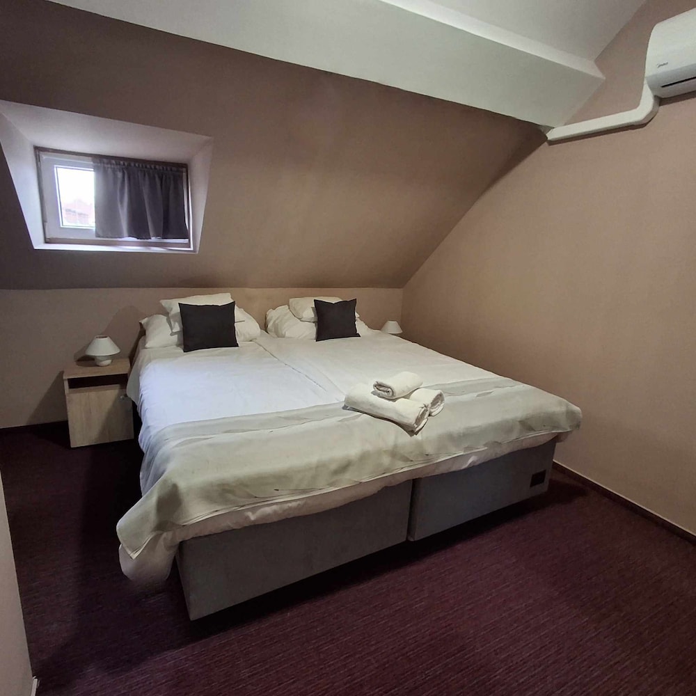 Economy Single Room photo 3