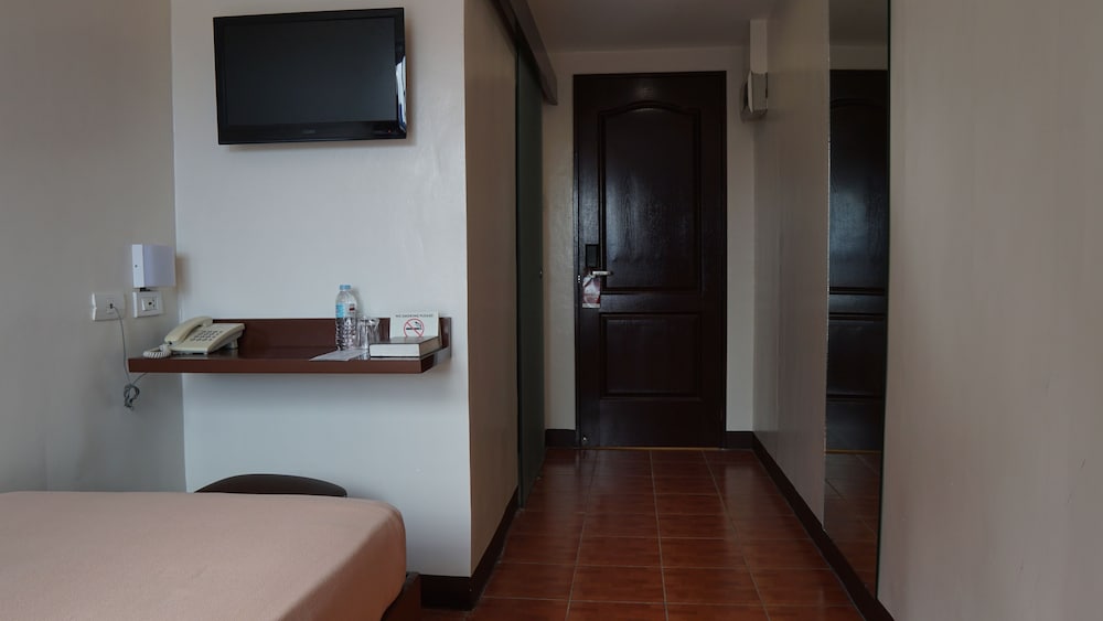 Single Room photo 2