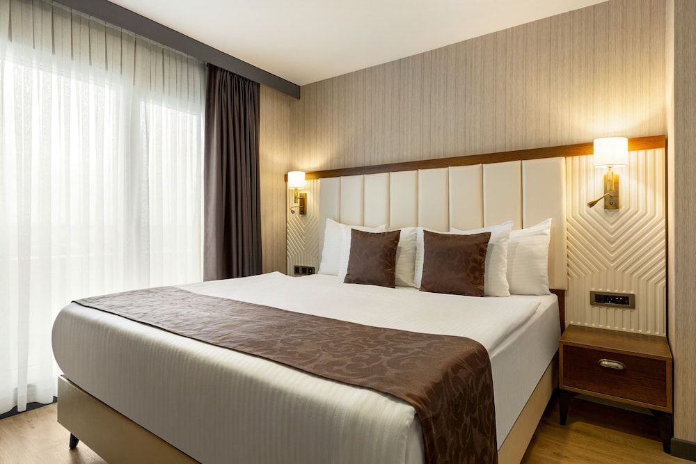 Junior Suite - Photo 1
