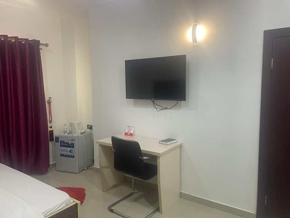 Business Suite - Photo 3