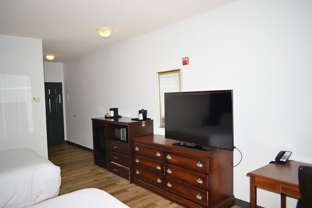 Studio, 2 Queen Beds, Accessible, Non Smoking (Tub with Grab Bars) - Photo 4
