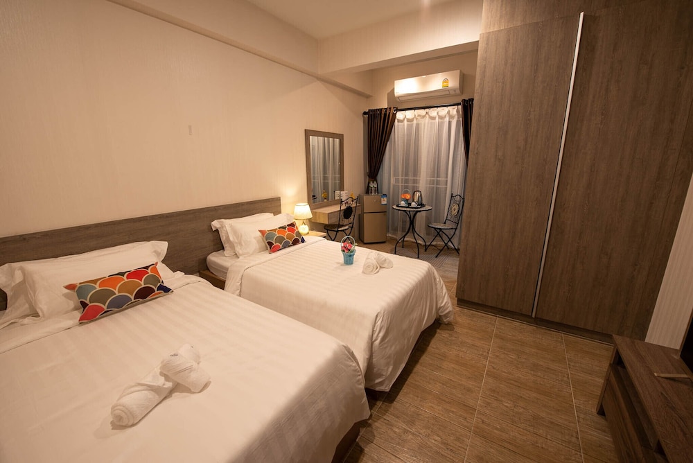 Superior Twin Room photo 3