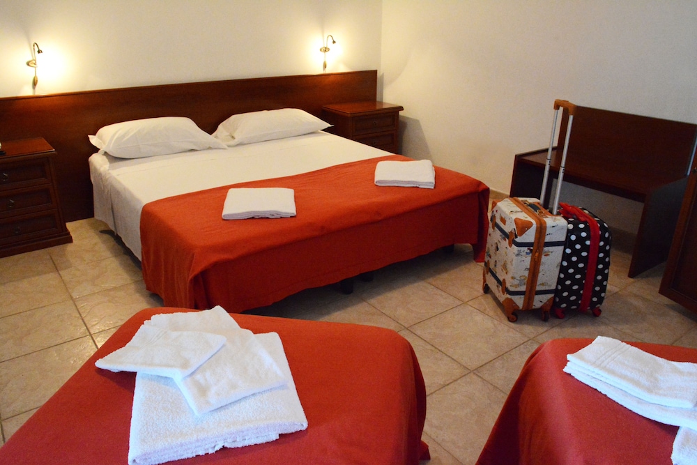 Superior Quadruple Room photo 1