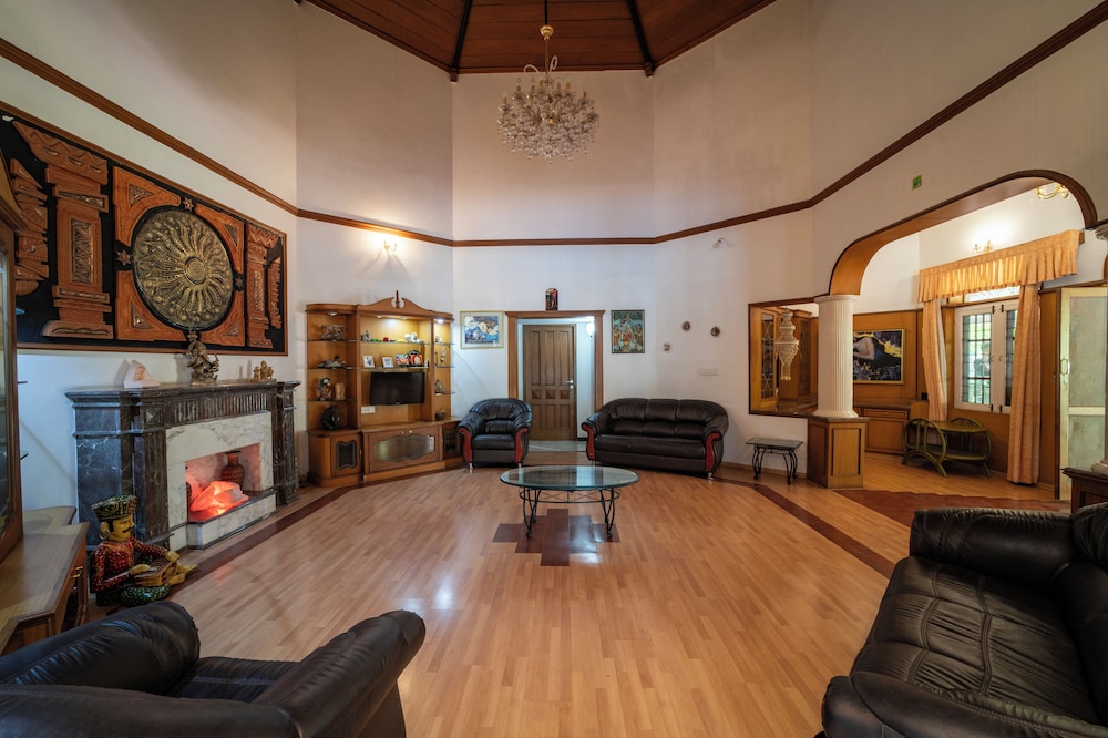 Bougain Villa - Executive Villa photo 3