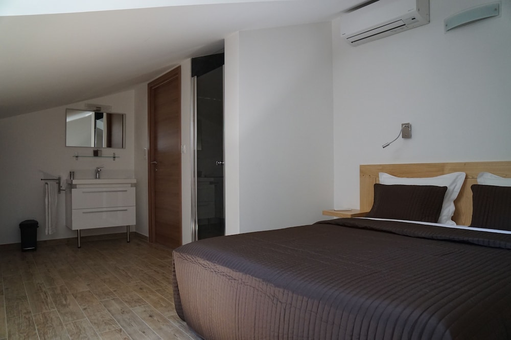 Duplex, Sea View (Orange) photo 2