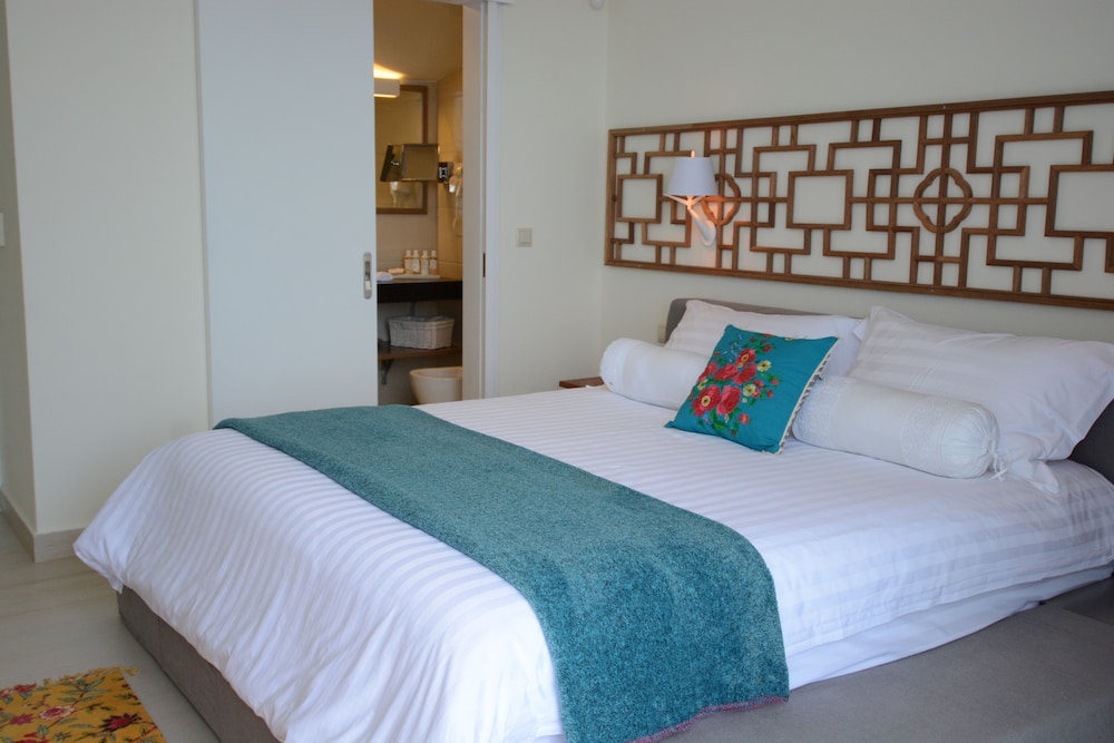 Royal Villa photo 3