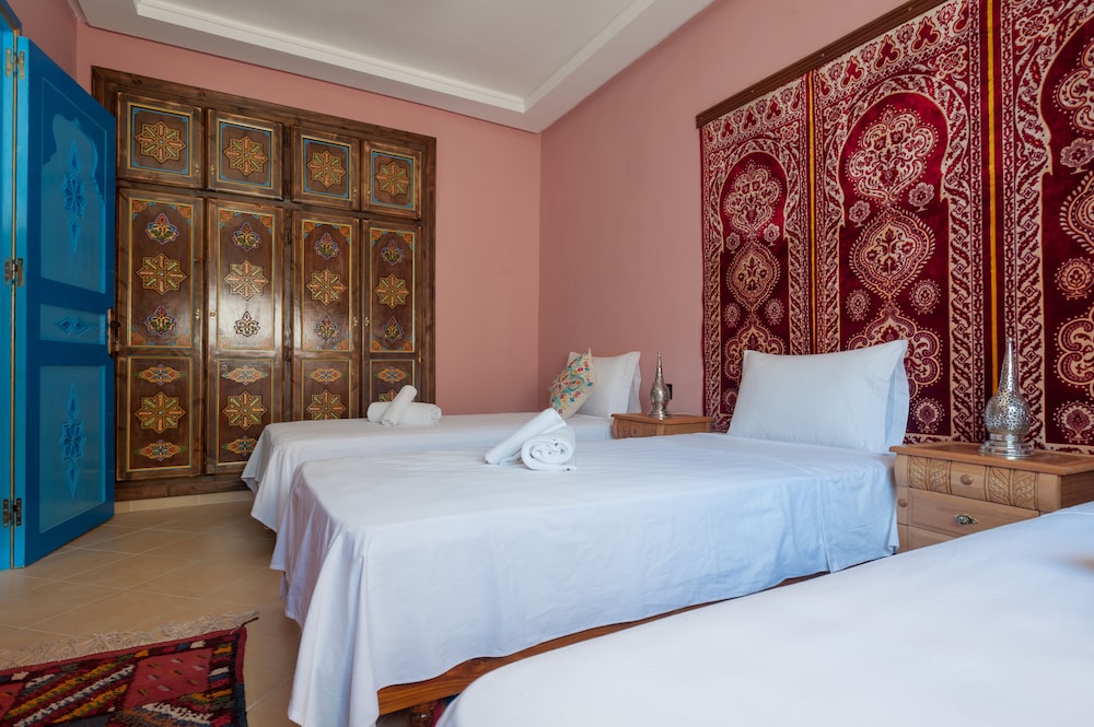 Triple Room (Suite Jeblii) photo 2