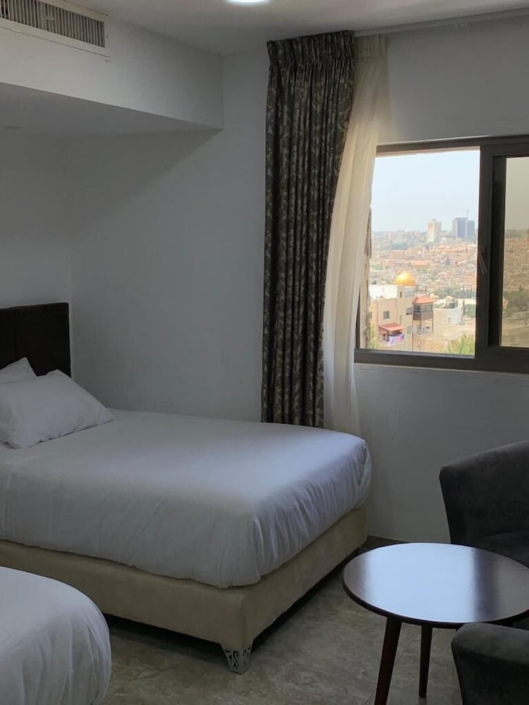 Premium Double Room - Photo 22