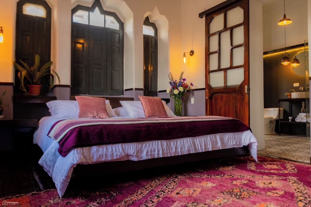 Luxury Room, Non Smoking, Mountain View