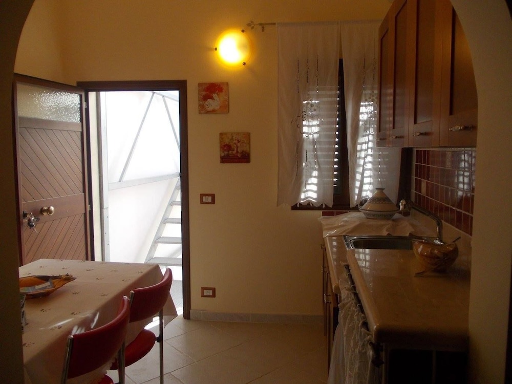Apartment, 1 Bedroom, Non Smoking photo 3