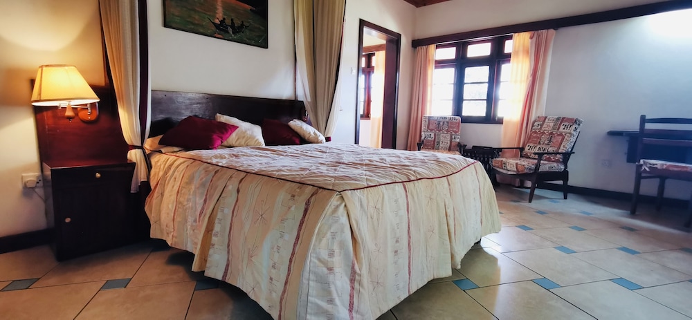 Junior Suite - Photo 1