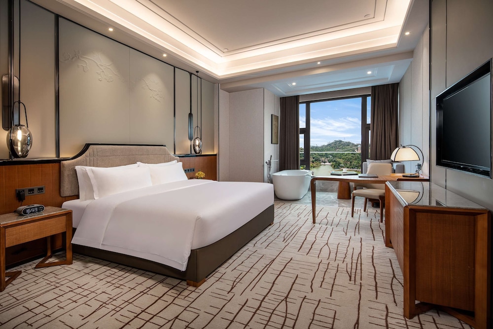 Executive Room, 1 King Bed, Non Smoking
