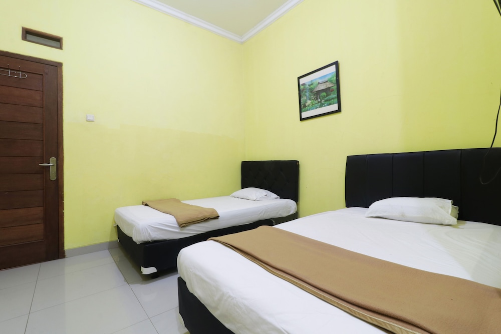 Double Room - Photo 2