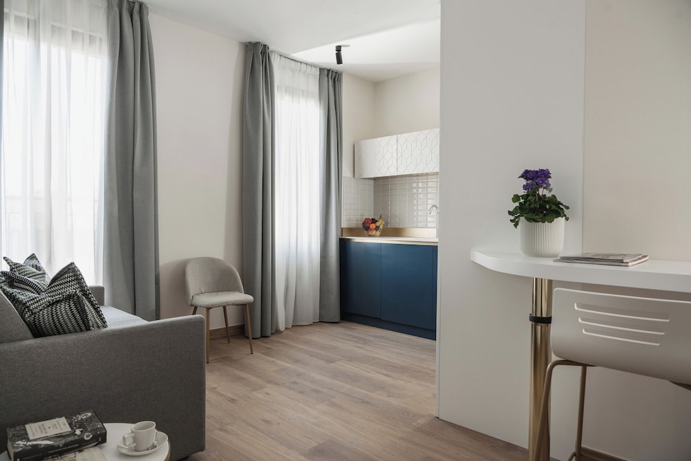 Comfort Apartment, Garden View (B12) photo 1