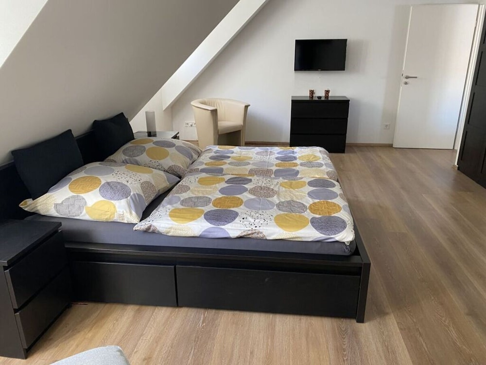 Apartment photo 2