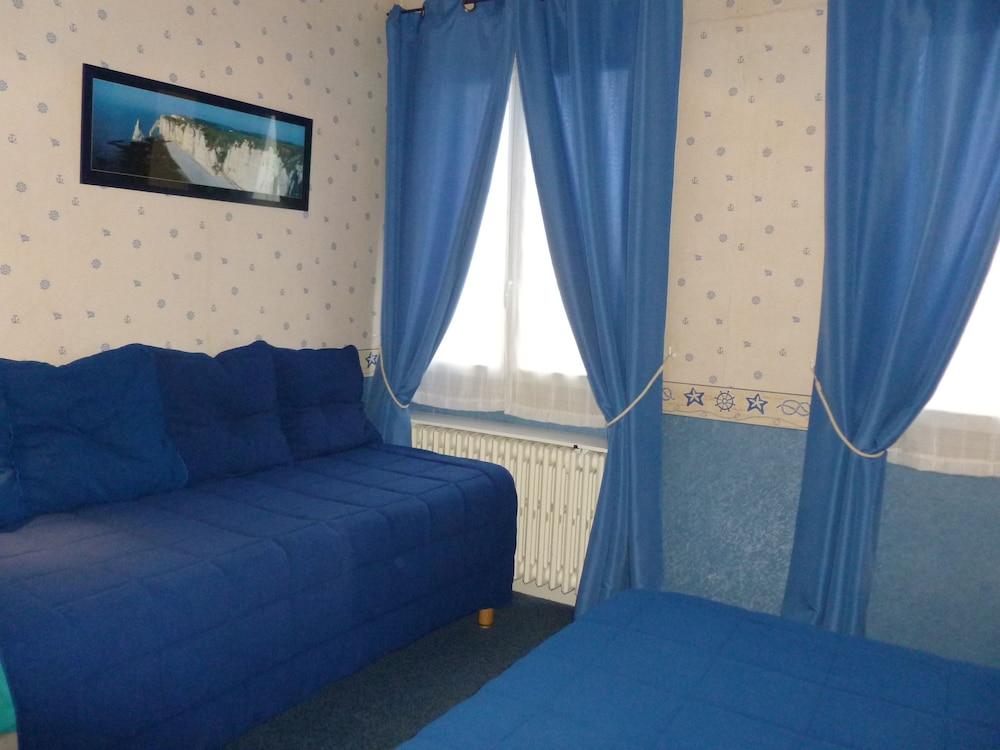 Triple Room - Photo 2