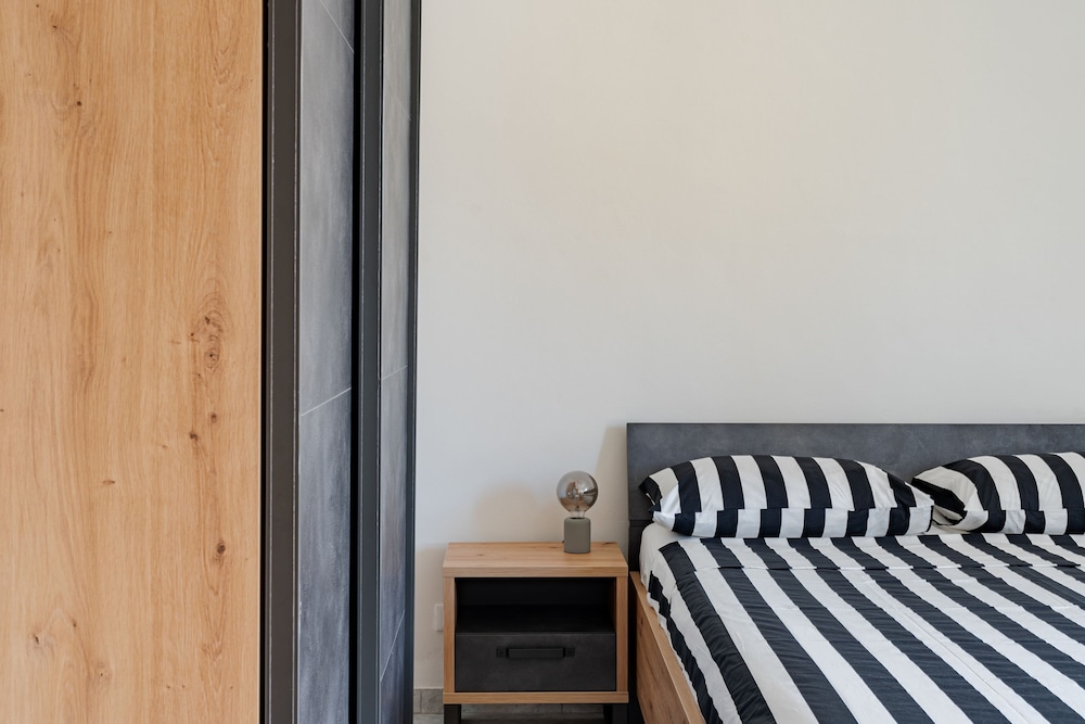Apartment photo 3