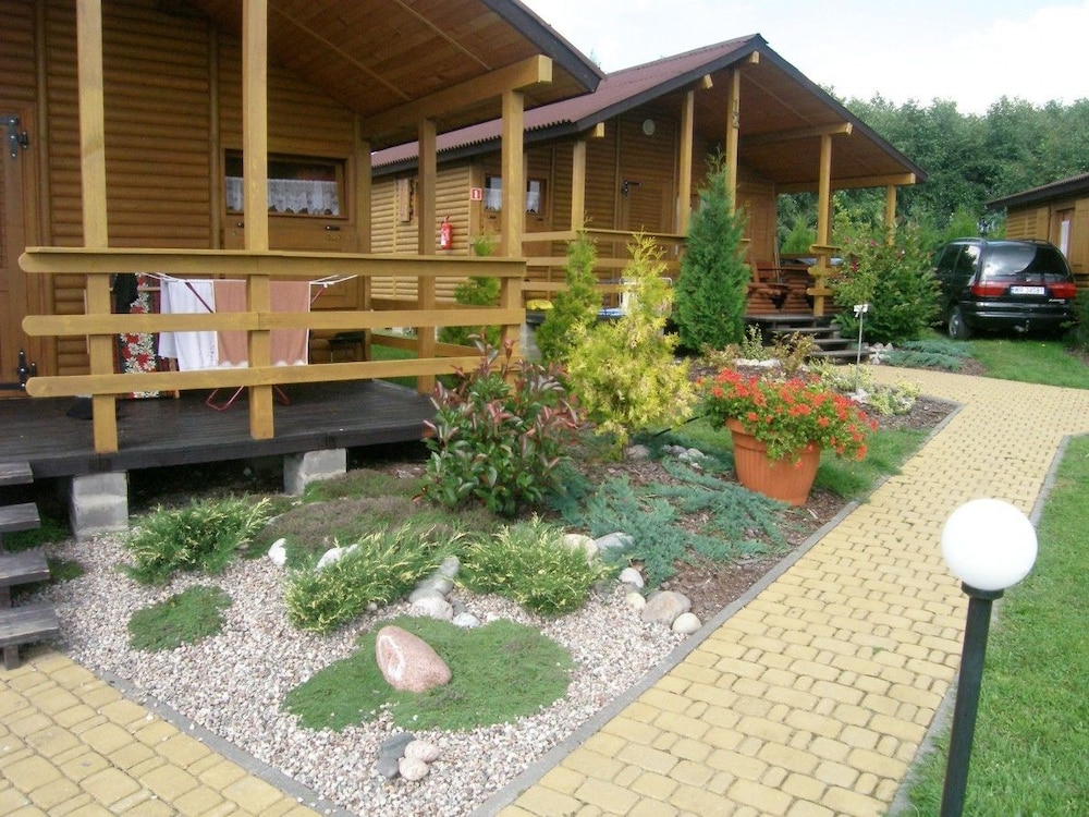Family Cabin, 1 Bedroom, Garden View, Garden Area photo 3