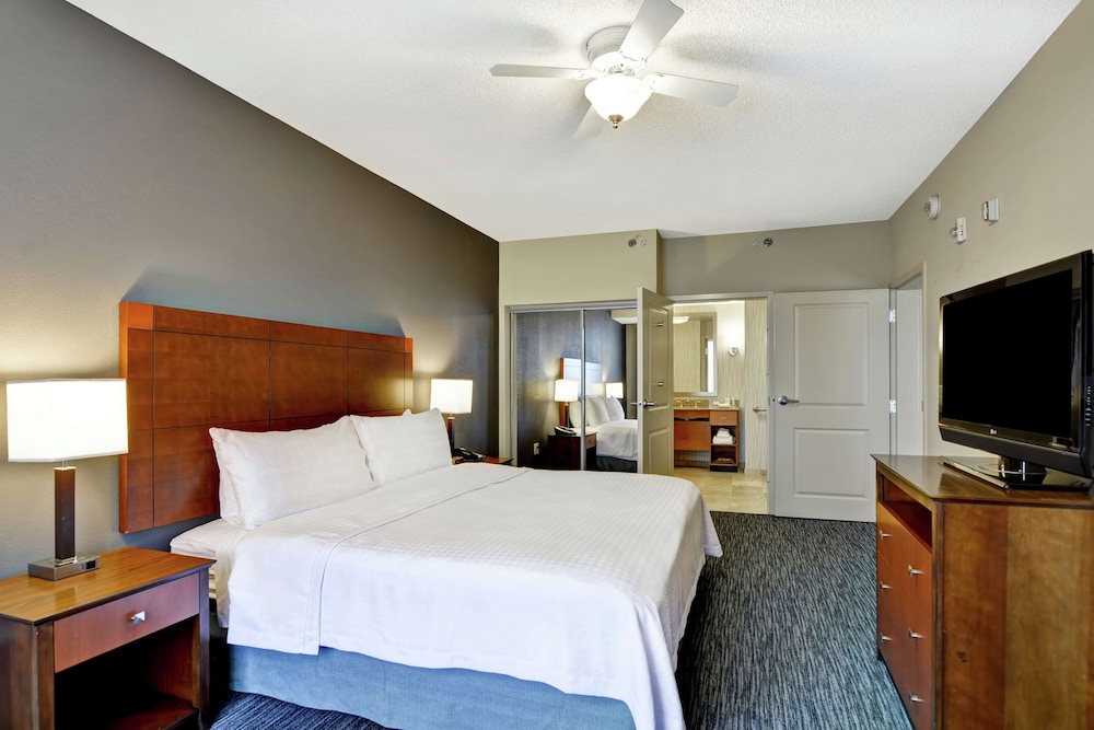 Suite, Two Bedroom Two Bath, Accessible - Photo 1