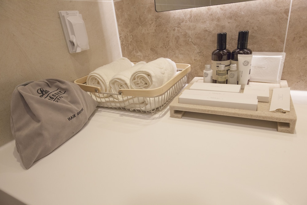 Premium Room - Photo 5