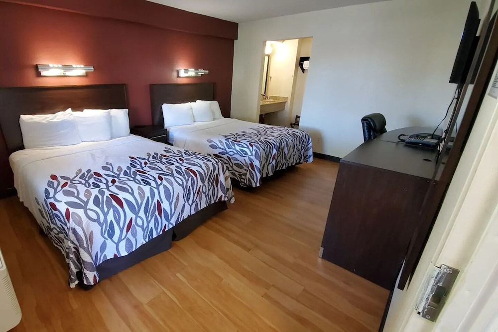 Deluxe Room, 2 Double Beds, Non-Smoking photo 3