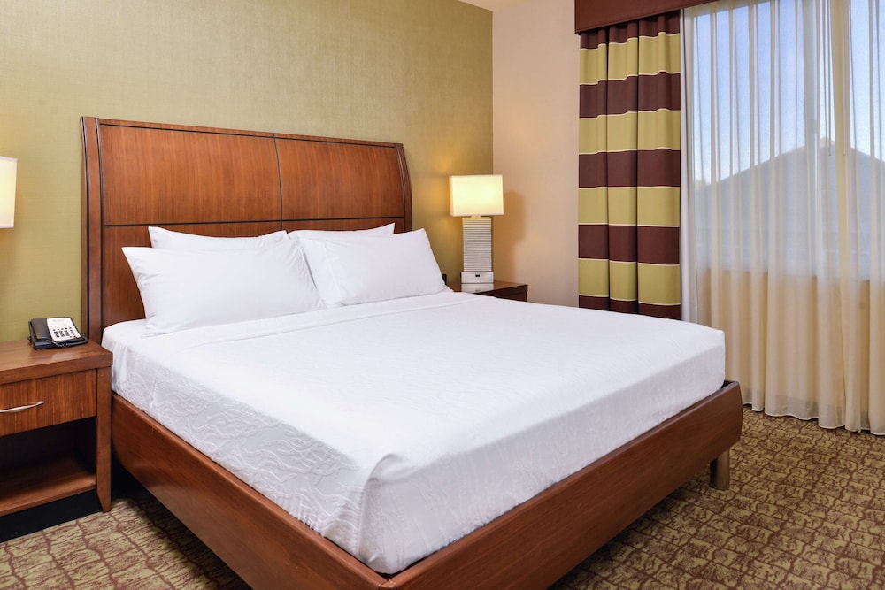 Junior Suite, 1 King Bed photo 3