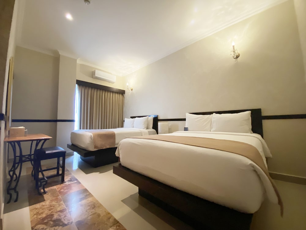 Standard Double Room, Multiple Beds photo 3