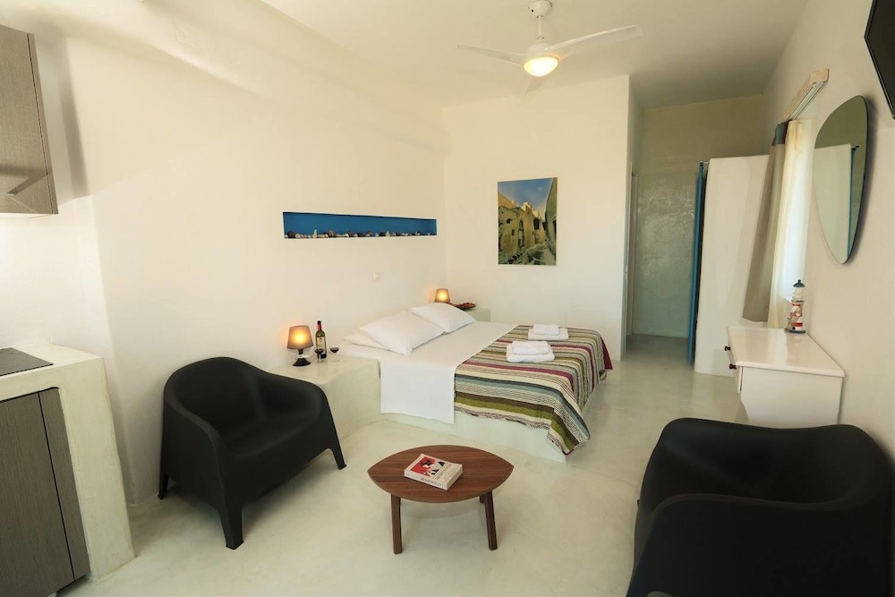 Superior Studio, Sea View
