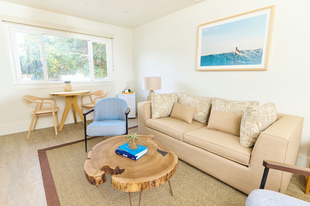 Peaceful One Bedroom Family Suite