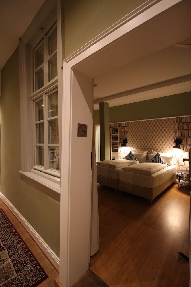 Economy Room photo 1