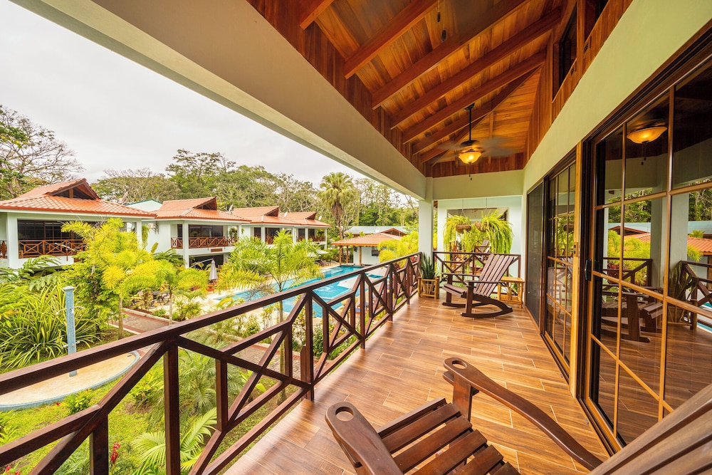 Grand Bungalow photo 3
