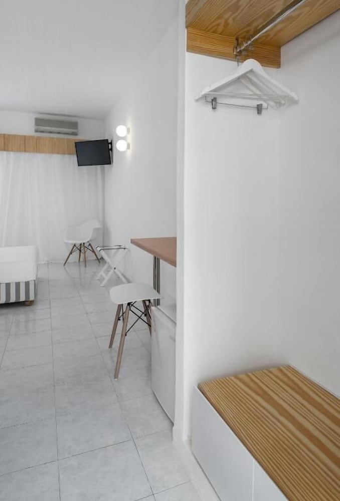 Basic Room, Sea View - Photo 3