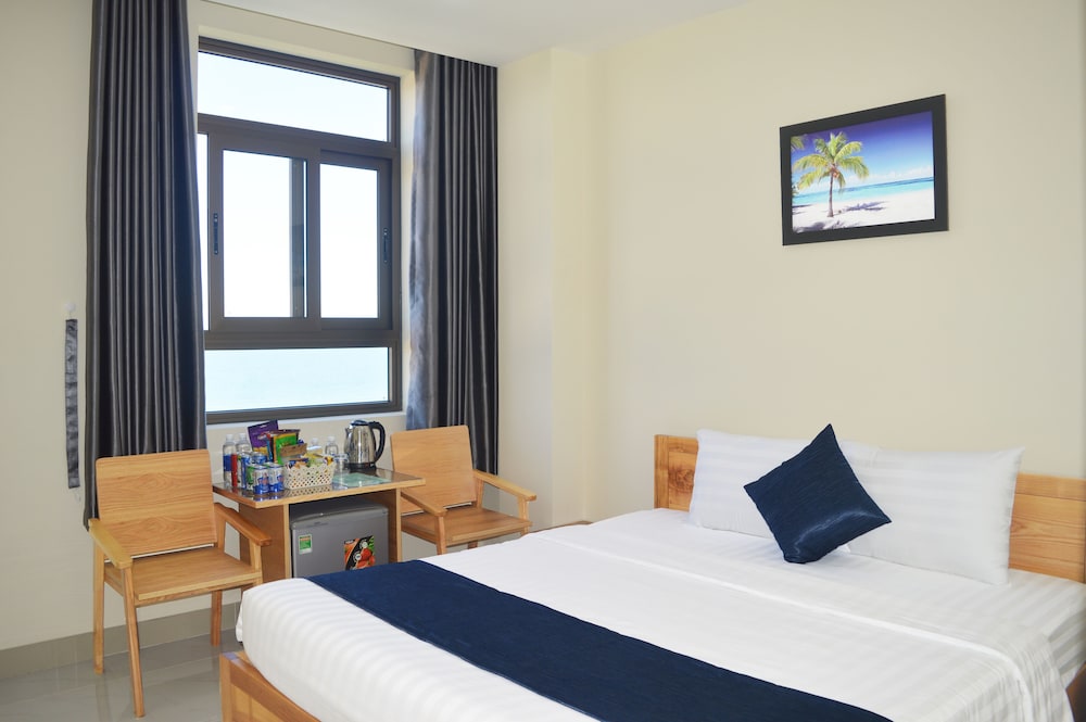 Deluxe Double Room with Sea View - Photo 5